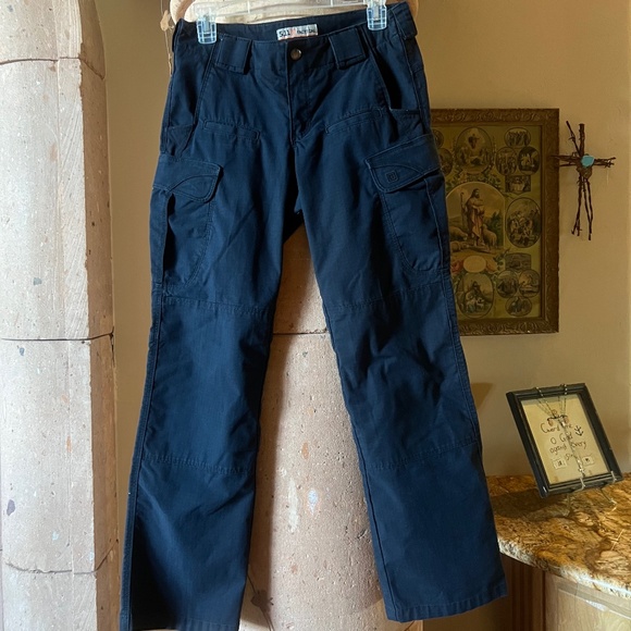 5.11 Tactical black pants size 4 black - Picture 1 of 12